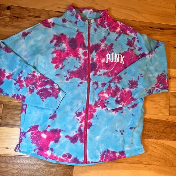 VS PINK chill raspberry tie dye quarter zip sweatshirt and atomic pink leggings - Picture 2 of 4